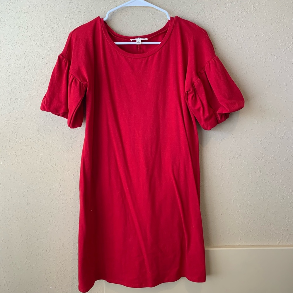 Red dress with full sleeves